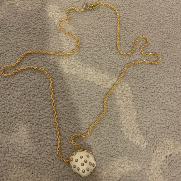 Kenneth Jay Lane Strawberry Pendant - Picture 5 of 7